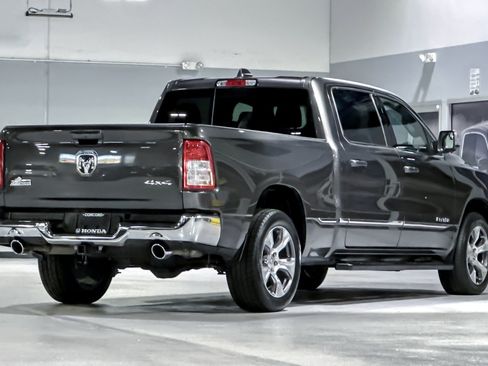 Used 2022 RAM 1500 Big Horn AWD/4WD image 9