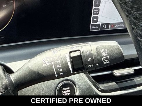 Used 2024 Kia Seltos EX FWD image 25