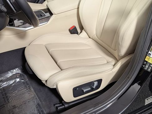 Used 2020 BMW 330i xDrive Sedan w/ Driving Assistance Package AWD/4WD image 17