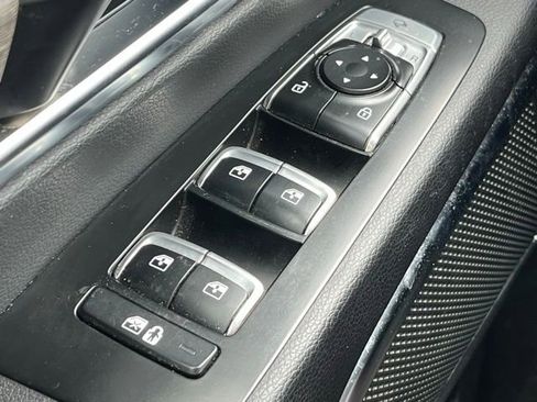 Certified 2022 Kia Telluride SX w/ Nightfall Edition Package AWD/4WD image 36