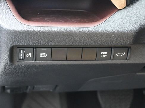 Used 2023 Toyota RAV4 Limited FWD image 16