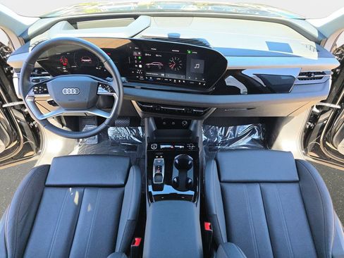 Certified 2025 Audi Q6 e-tron Premium Plus w/ Premium Plus RWD image 10