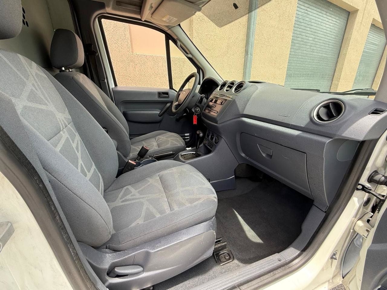 Used 2013 Ford Transit Connect XL FWD image 16