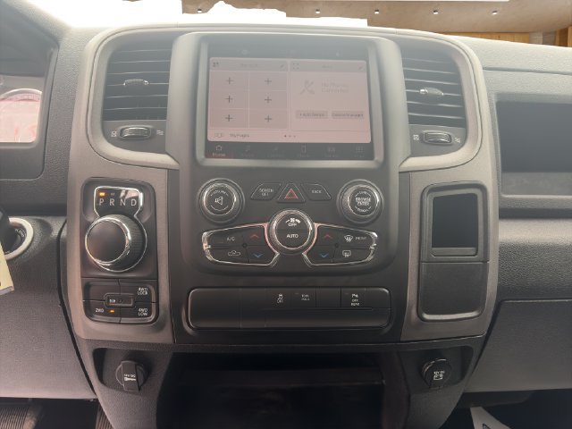 Used 2022 RAM 1500 Express w/ Wheel & Sound Group AWD/4WD image 16