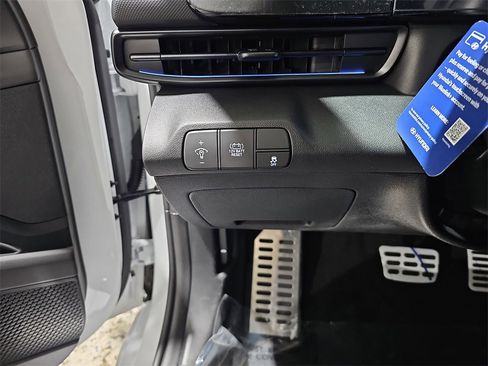 New 2026 Hyundai Elantra Sport image 27