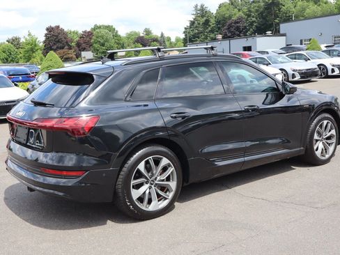 Used 2021 Audi e-tron Premium Plus w/ Premium Plus Package AWD/4WD image 5