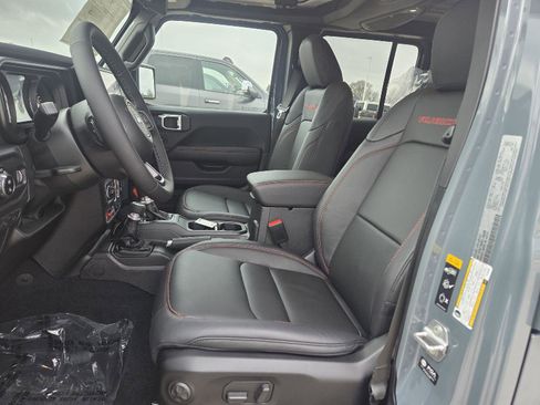 New 2026 Jeep Gladiator Rubicon w/ Steel Power Dome Hood Package image 4