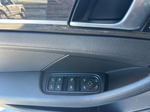 Certified 2023 Porsche Panamera 4S AWD/4WD image 12