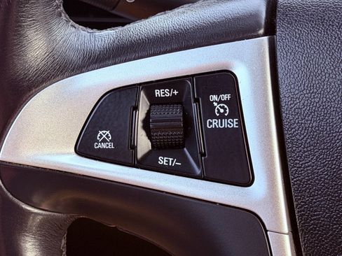 Used 2013 Chevrolet Equinox LT w/ All Star Package image 32