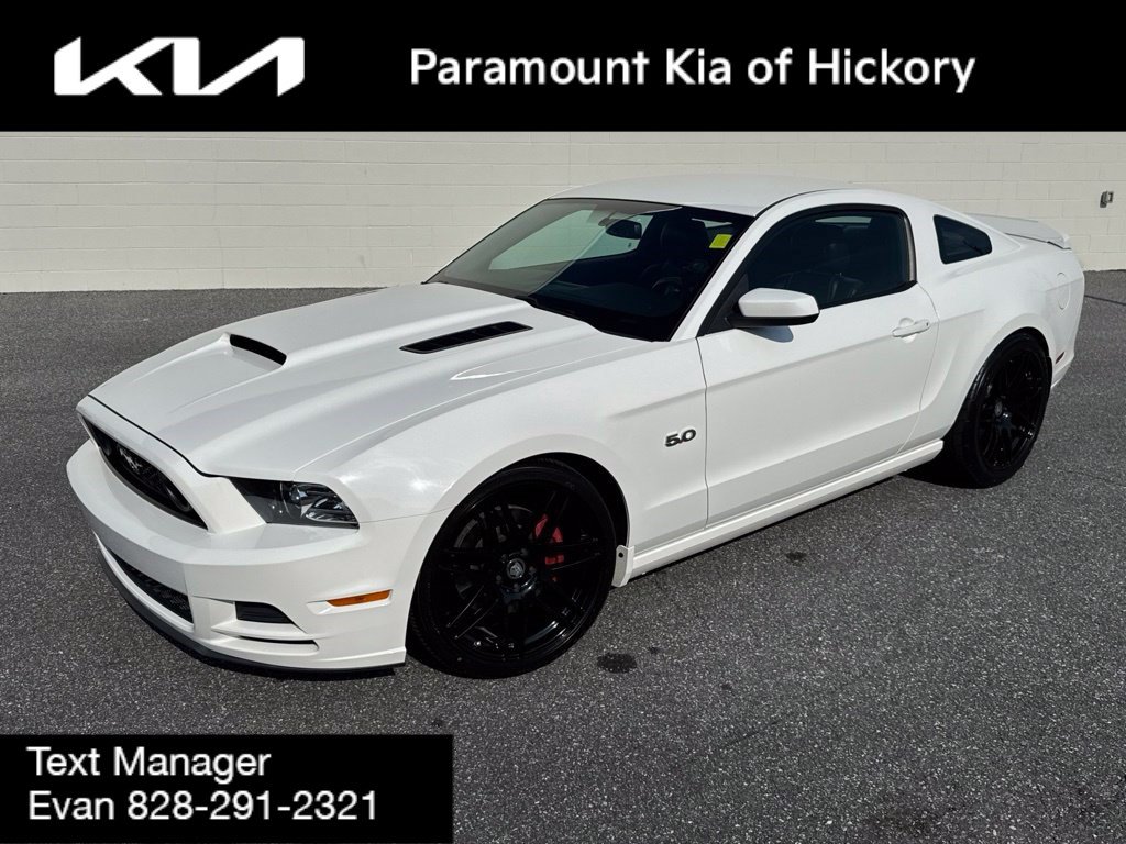 Used 2013 Ford Mustang GT Premium w/ Comfort Pkg RWD image 1