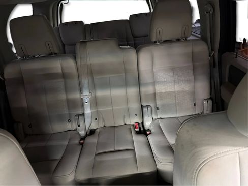 Used 2012 Ford Expedition XLT RWD image 26