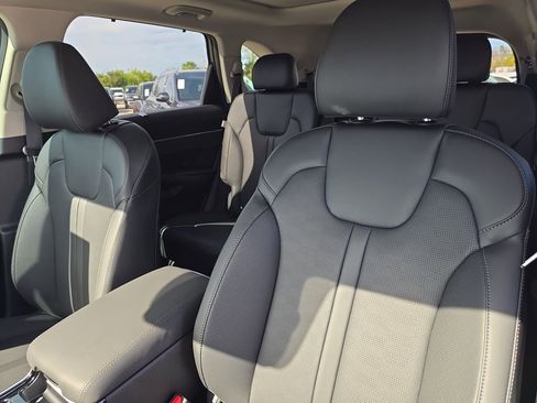 New 2026 Kia Sorento SX image 22