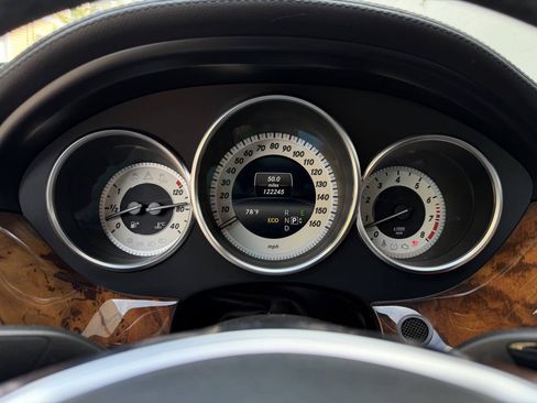 Used 2014 Mercedes-Benz CLS 550 4MATIC image 28