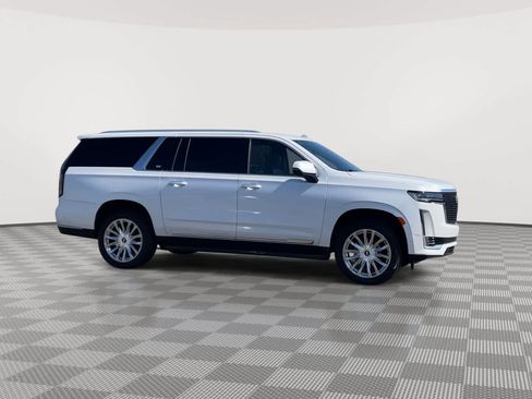 Used 2021 Cadillac Escalade ESV Premium Luxury w/ Performance Package image 2