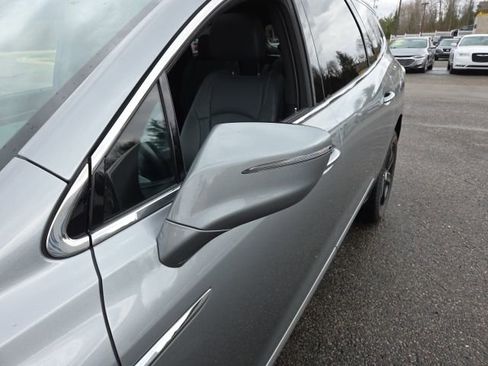 Used 2024 Buick Enclave Essence w/ Experience Buick Package image 40