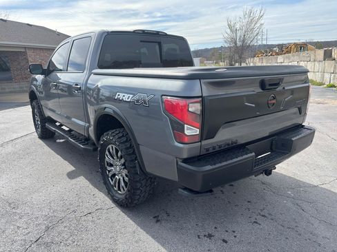 Used 2021 Nissan Titan PRO-4X w/ Pro-4x Convenience Package AWD/4WD image 5
