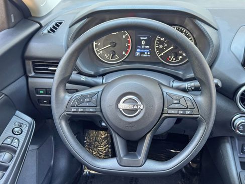 Used 2025 Nissan Sentra S FWD image 18