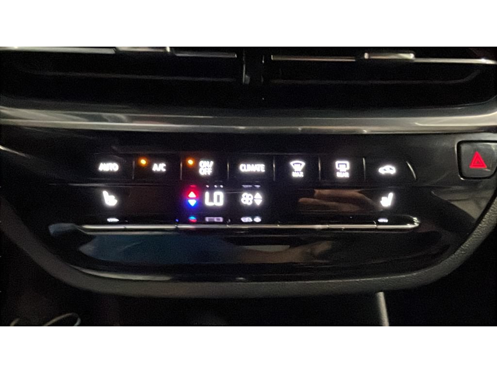 Used 2024 Buick Envista Avenir FWD image 14