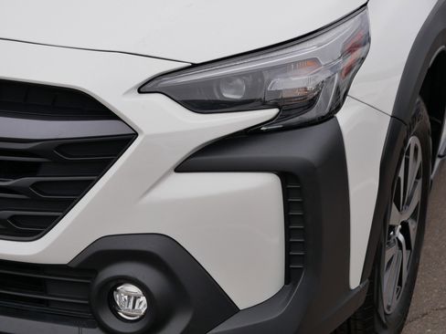 Used 2024 Subaru Outback Premium image 16