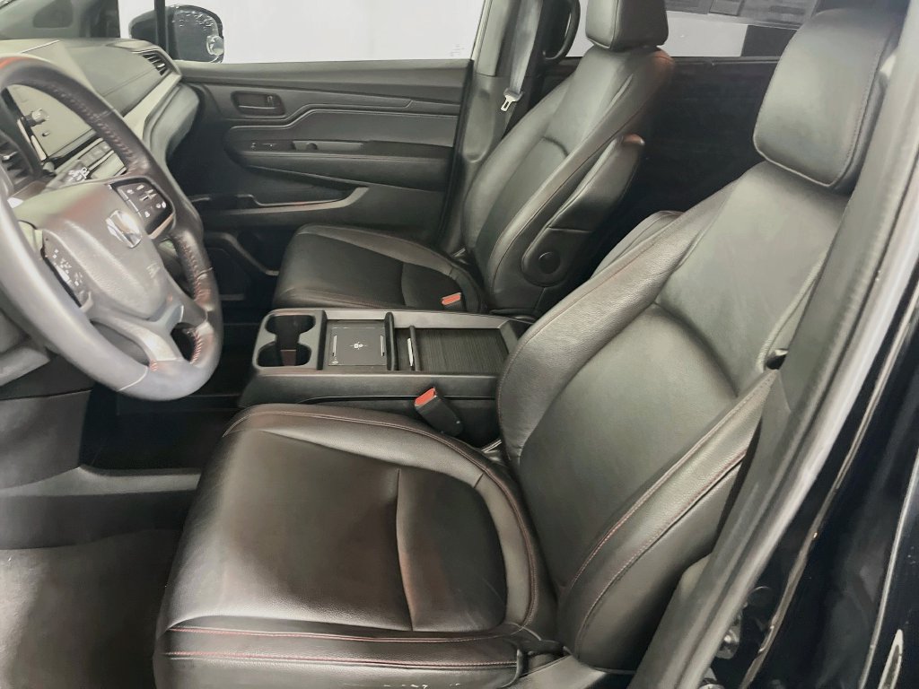 Used 2025 Honda Odyssey Sport-L image 11