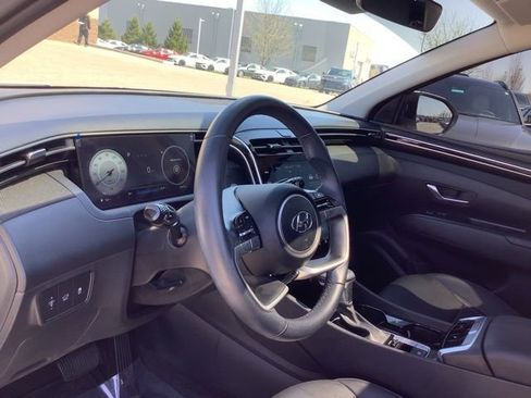 Certified 2023 Hyundai Tucson SEL w/ Convenience Package image 16