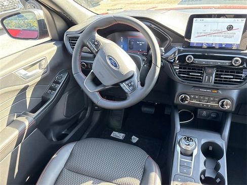 New 2026 Ford Escape ST-Line w/ Cold Weather Package image 15