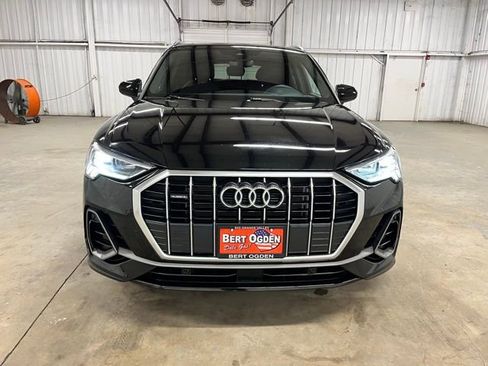 Used 2025 Audi Q3 2.0T Premium image 17