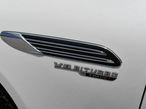 Used 2024 Mercedes-Benz SL 55 AMG 4MATIC image 10