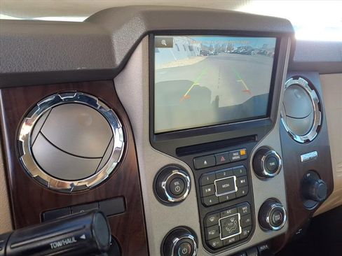 Used 2014 Ford F250 Lariat w/ Chrome Package image 10