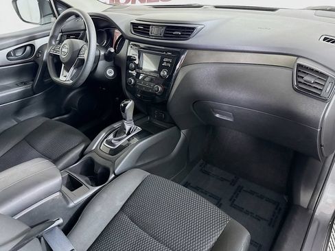 Used 2018 Nissan Rogue Sport S w/ S Appearance Package AWD/4WD image 29
