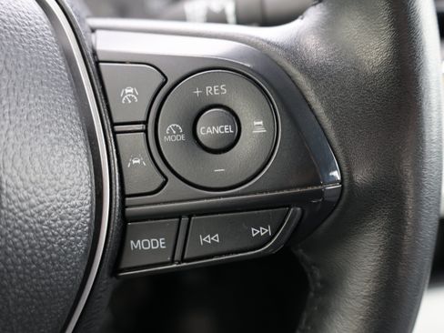 Certified 2025 Toyota Corolla SE FWD image 27