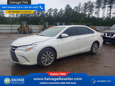 Used 2016 Toyota Camry XLE w/ Moonroof Package FWD image 1
