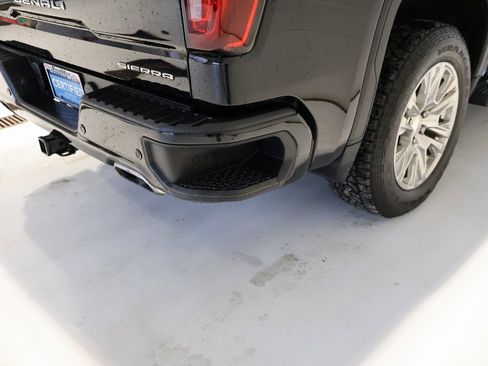 Certified 2023 GMC Sierra 1500 Denali image 32