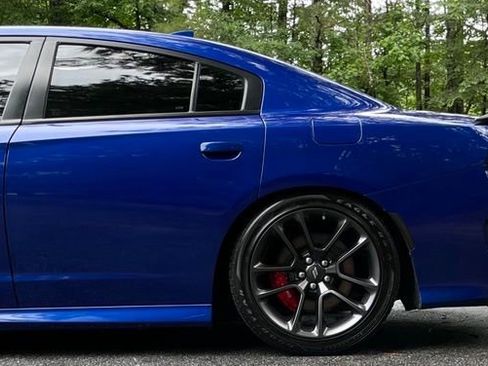 Used 2021 Dodge Charger Scat Pack RWD image 5