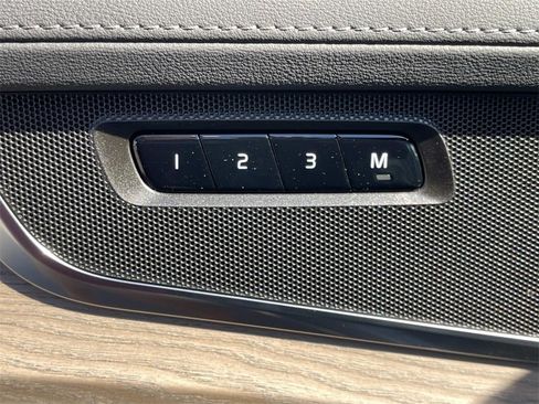 Certified 2026 Volvo XC90 B5 Core AWD/4WD image 24