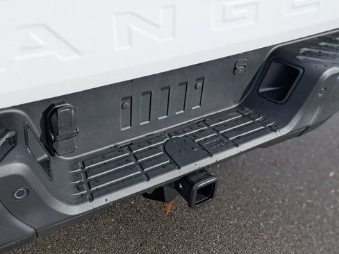 New 2025 Ford Ranger Lariat w/ FX4 Off-Road Package image 33