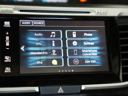 Used 2016 Honda Accord EX-L image 22