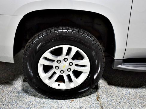Used 2016 Chevrolet Suburban LT AWD/4WD image 32