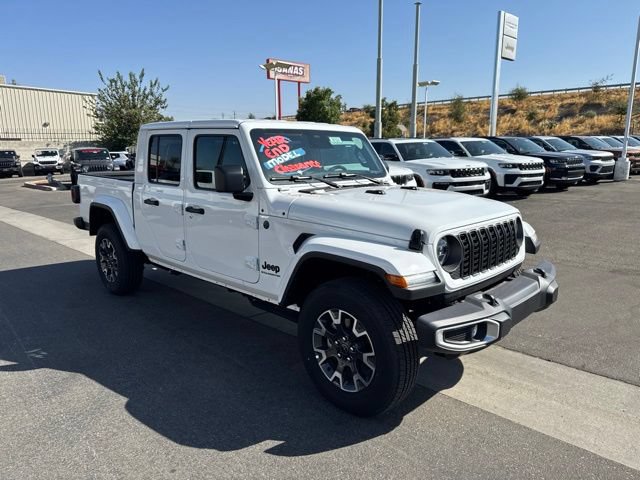 New 2026 Jeep Gladiator Sport AWD/4WD image 8