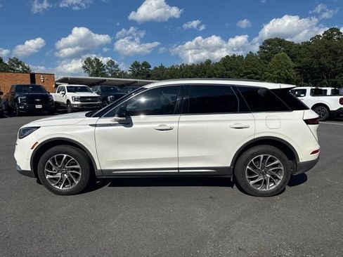 Used 2022 Lincoln Corsair AWD w/ Equipment Group 101A image 2