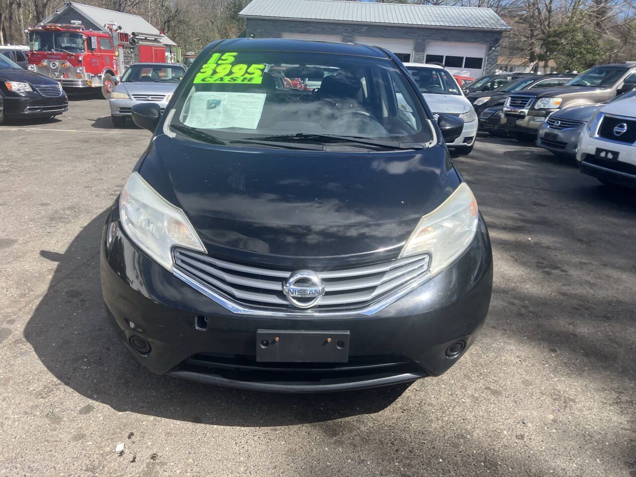 Used 2015 Nissan Versa Note SV FWD image 4