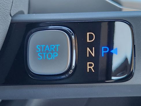 New 2026 Hyundai Ioniq 9 SE image 25