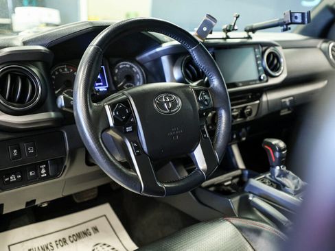 Used 2022 Toyota Tacoma TRD Pro image 12