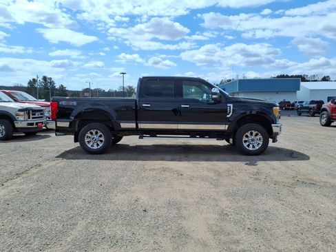 Used 2017 Ford F250 Lariat w/ Chrome Package AWD/4WD image 7