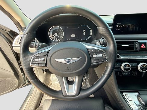 Used 2023 Genesis G70 2.0T RWD image 38