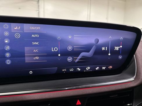 New 2026 Buick Envision Sport Touring image 17