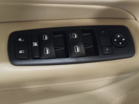 Used 2020 Jeep Grand Cherokee Limited RWD image 27