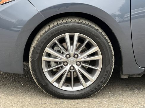 Used 2015 Toyota Corolla LE FWD image 24