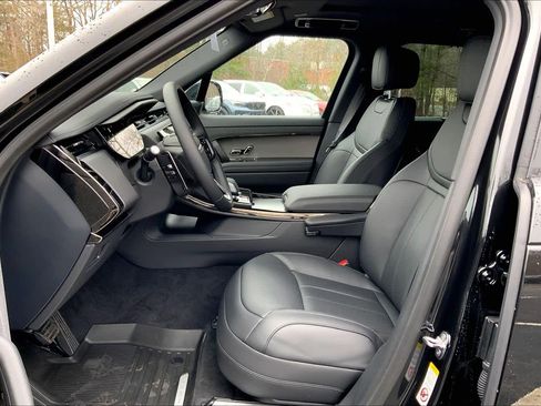 New 2026 Land Rover Range Rover Sport SE AWD/4WD image 13