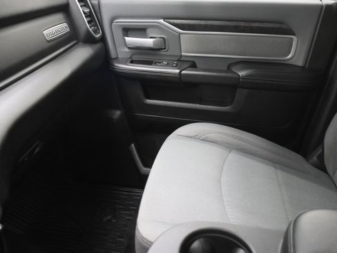 Used 2022 RAM 2500 Big Horn w/ Level A Equipment Group AWD/4WD image 13